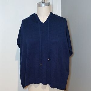 Tahari Oversized Hooded Sweater / SP